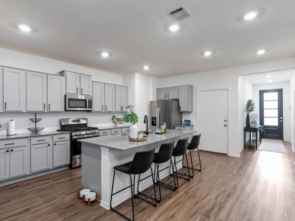 10403 Tree Duck DR, Austin TX 78748