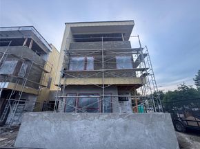 7414 W Guadalupe Street 3, Austin TX 78752