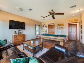 302 S Ridge CIR, Georgetown TX 78628