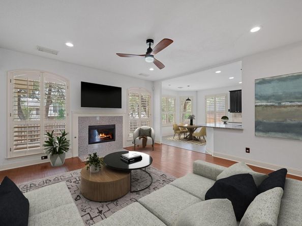 1907 Holly Hill DR, Leander TX 78641