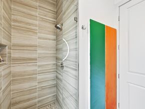 2106 Allwood DR D, Austin TX 78704