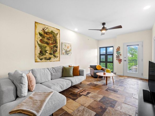 1812 West Ave 302, Austin TX 78701