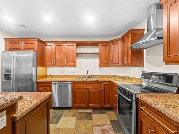 1812 West Ave 302, Austin TX 78701