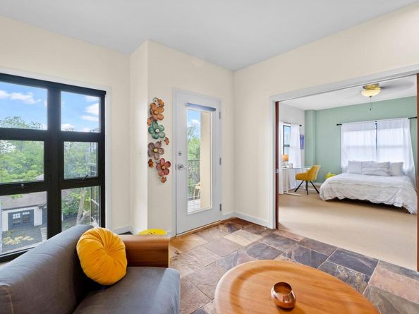 1812 West Ave 302, Austin TX 78701