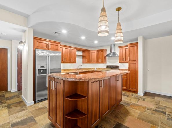 1812 West Ave 302, Austin TX 78701