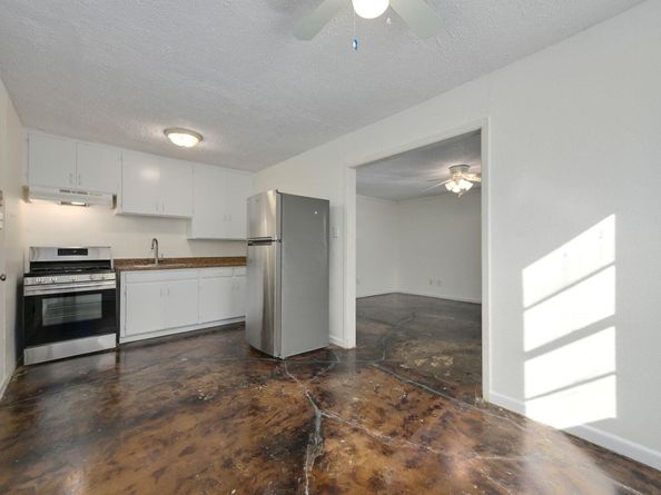 1606 Singleton Ave, Austin TX 78702