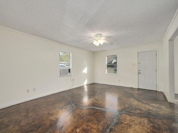 1606 Singleton Ave, Austin TX 78702