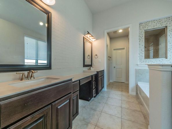 244 Fort Cobb WAY, Georgetown TX 78628