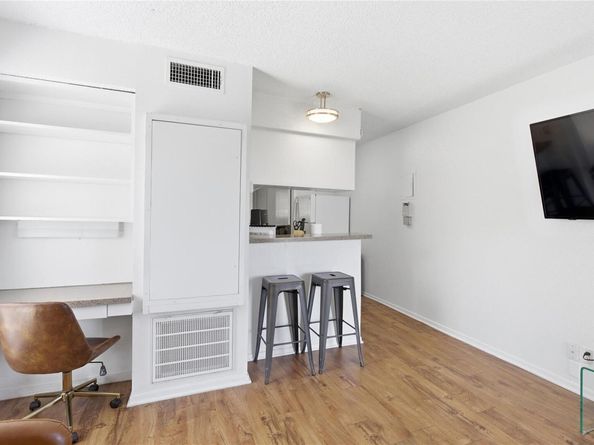 2808 Whitis Ave C301, Austin TX 78705