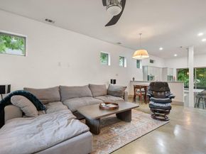 1131 Poquito ST A, Austin TX 78702