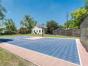 5805 Chesterfield Ave, Austin TX 78752
