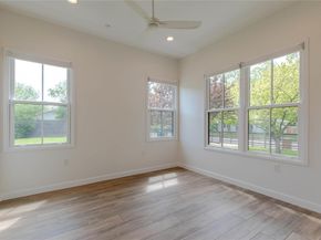 5805 Chesterfield Ave, Austin TX 78752