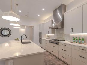 5805 Chesterfield Ave, Austin TX 78752