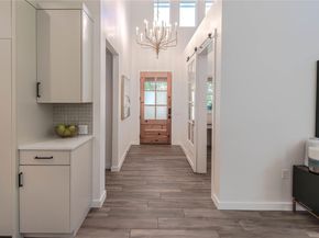 5805 Chesterfield Ave, Austin TX 78752