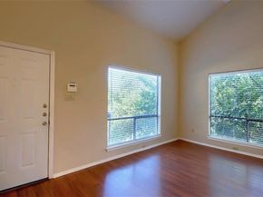 908 Poplar ST 203, Austin TX 78705