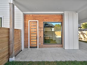 2717 Lyons RD 2, Austin TX 78702