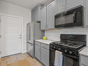 7200 Redding DR, Austin TX 78745