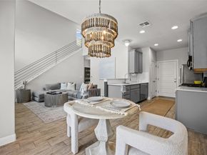7200 Redding DR, Austin TX 78745