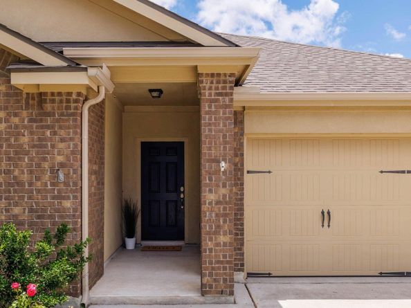 824 Tabernash DR, Leander TX 78641