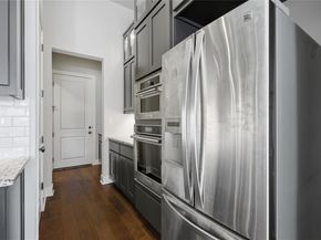 12113 Beautybrush DR, Austin TX 78738