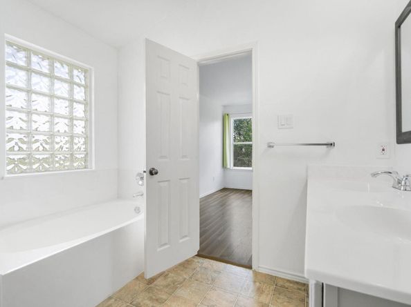 1131 Stone Forest TRL, Round Rock TX 78681