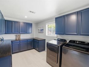 1609 Mesquite LN, Georgetown TX 78628