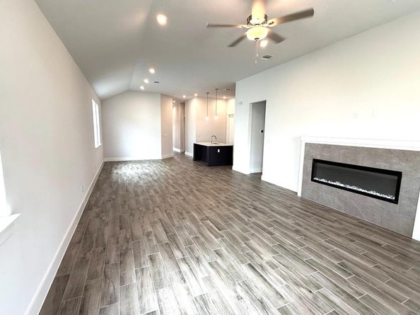 8521 Pine Muhly DR, Lago Vista TX 78645