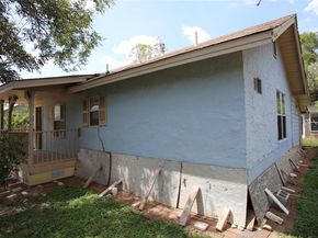 1142 Cessal Ave D, Austin TX 78721