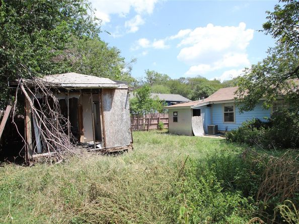 1142 Cessal Ave D, Austin TX 78721