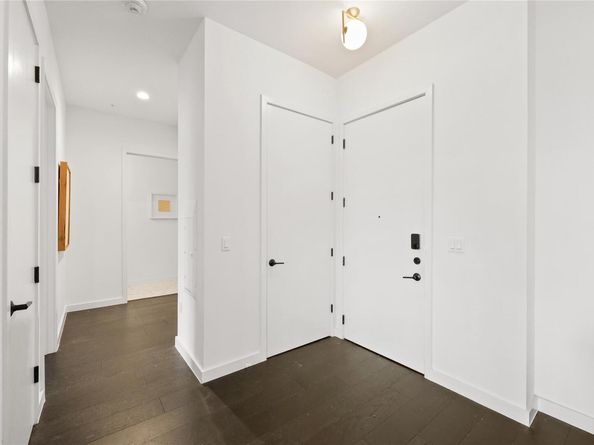 800 Embassy DR 602, Austin TX 78702