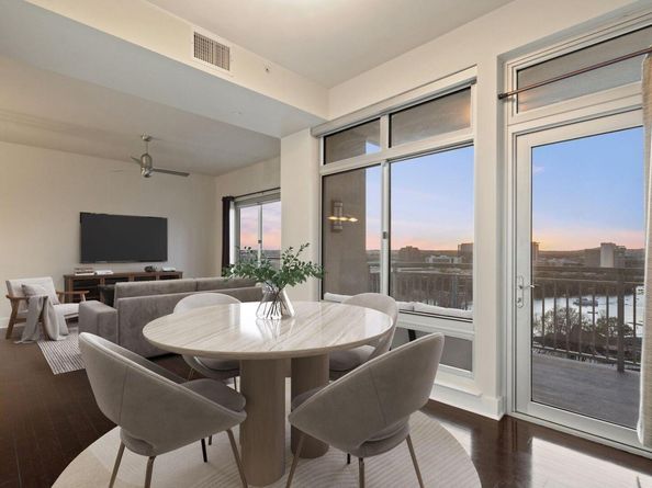 603 Davis ST 1101, Austin TX 78701