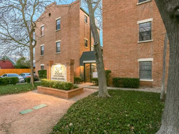 203 E 31st ST 104, Austin TX 78705
