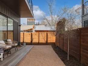 1410 E 3rd ST A, Austin TX 78702