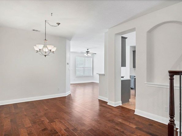 114 Aria RDG 802, Lakeway TX 78738