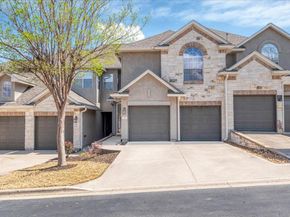 114 Aria RDG 802, Lakeway TX 78738