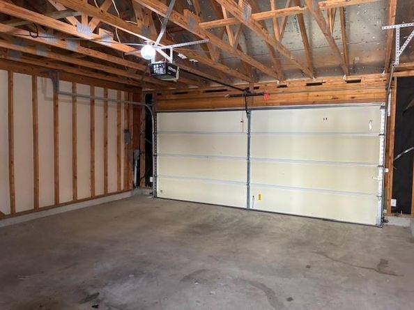 1004 Lost Pines LN, Cedar Park TX 78613