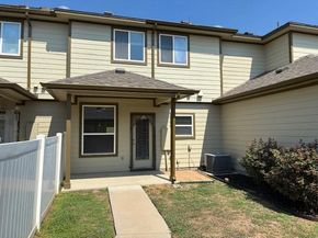 1004 Lost Pines LN, Cedar Park TX 78613