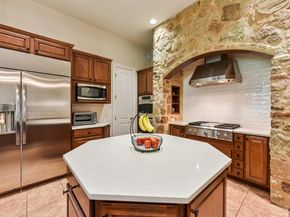 10617 Camillia Blossom LN, Austin TX 78748