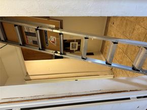 1748 Ohlen RD 9, Austin TX 78757