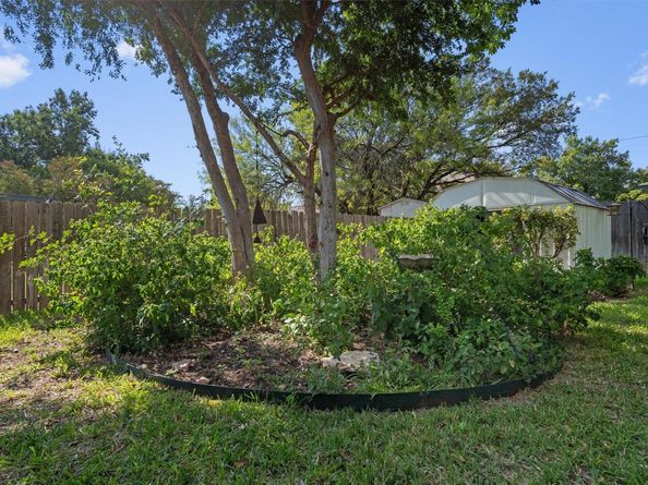 104 Susana DR, Georgetown TX 78628
