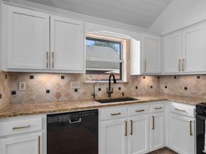 104 Susana DR, Georgetown TX 78628
