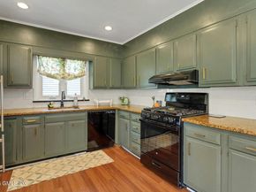 42 Nicholas Avenue, Greenwich CT 06831