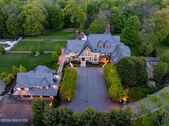 19 Khakum Drive, Greenwich CT 06831