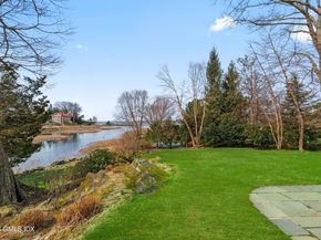 8 Indian Point Lane, Riverside CT 06878