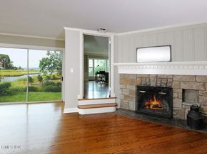 8 Indian Point Lane, Riverside CT 06878
