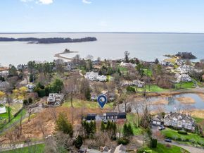 8 Indian Point Lane, Riverside CT 06878