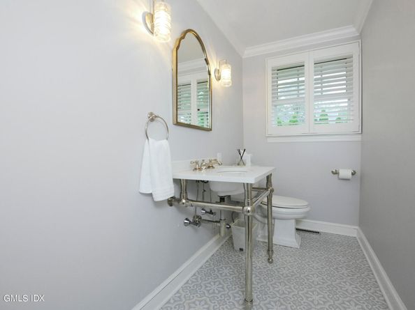 145 Shore Road, Old Greenwich CT 06870