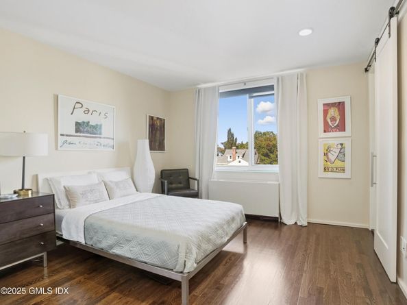 15 Lafayette Court 4D, Greenwich CT 06830