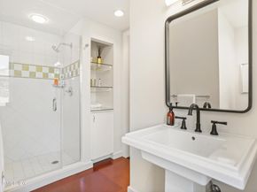 15 Lafayette Court 4D, Greenwich CT 06830