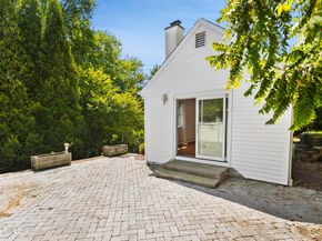 17 Cornwall Road, Norwalk CT 06850